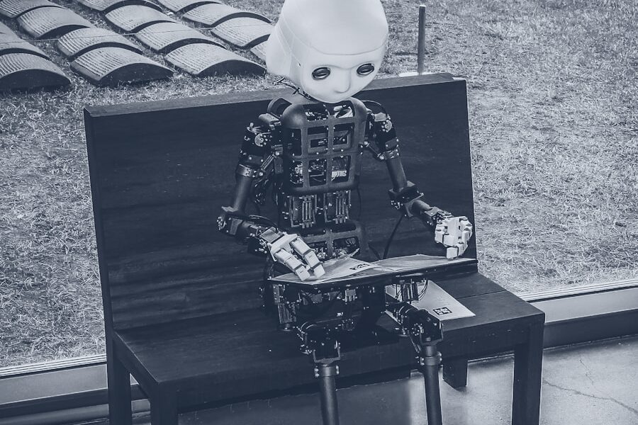 Robot umanoide, simbolo delle voci sintetiche